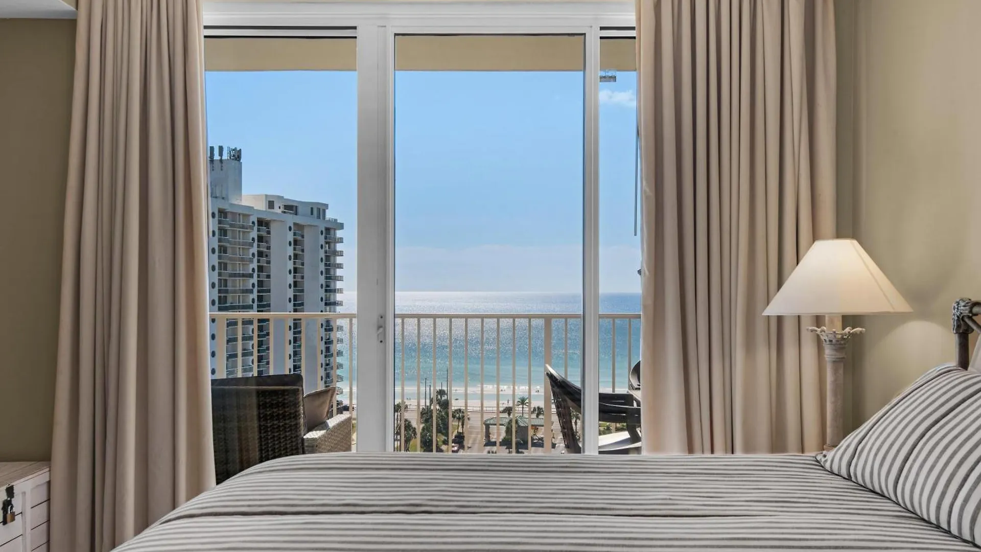 Ariel Dunes 1208 Destin 0*,