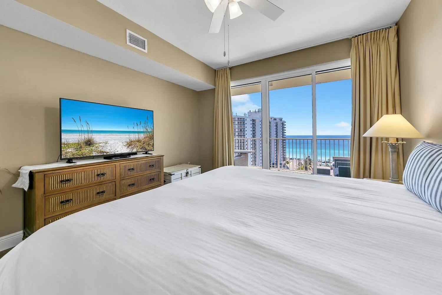 Ariel Dunes 1208 데스틴 펜션